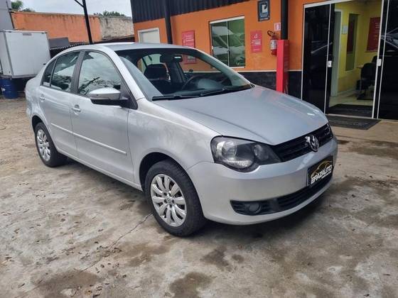 VOLKSWAGEN POLO SEDAN 1.6 MI 8V FLEX 4P MANUAL VOLKSWAGEN POLO SEDAN 1.6 MI 8V FLEX 4P MANUAL